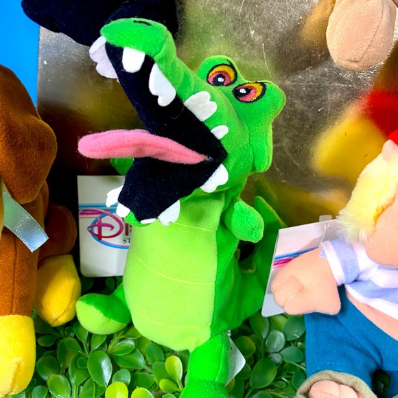 DISNEY EXCLUSIVE NWT VTG 90s PETER PAN RETIRED BEAN BAG PLUSH COMPLETE SET OF 5 - Picture 6 of 14